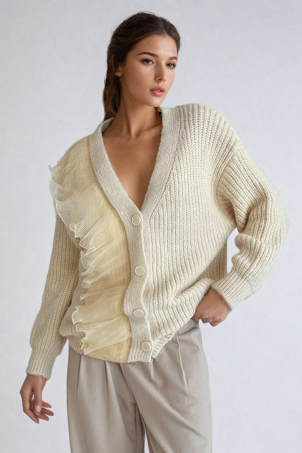 Luce - Cardigan in maglia con volant - Beige