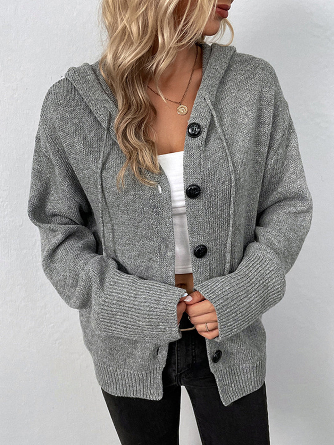 Cardigan con cappuccio, coulisse e bottoni